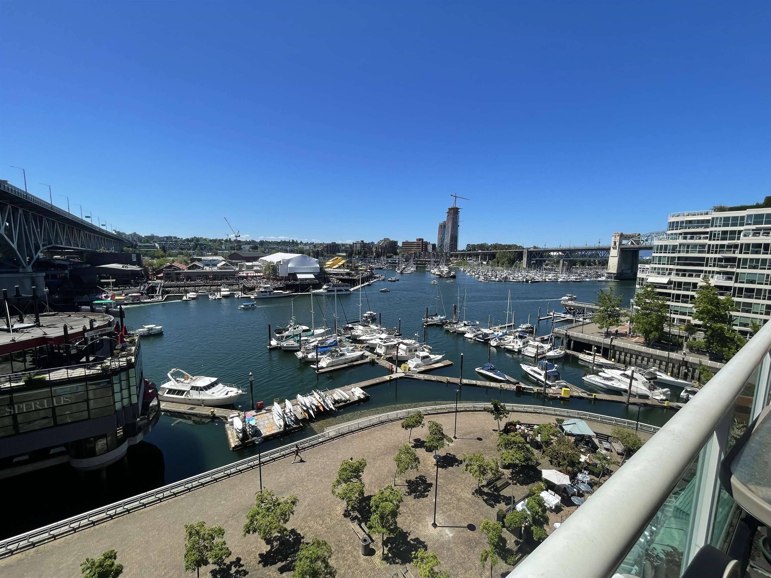 1600 Howe ST #705, Vancouver, BC V6Z 2L9