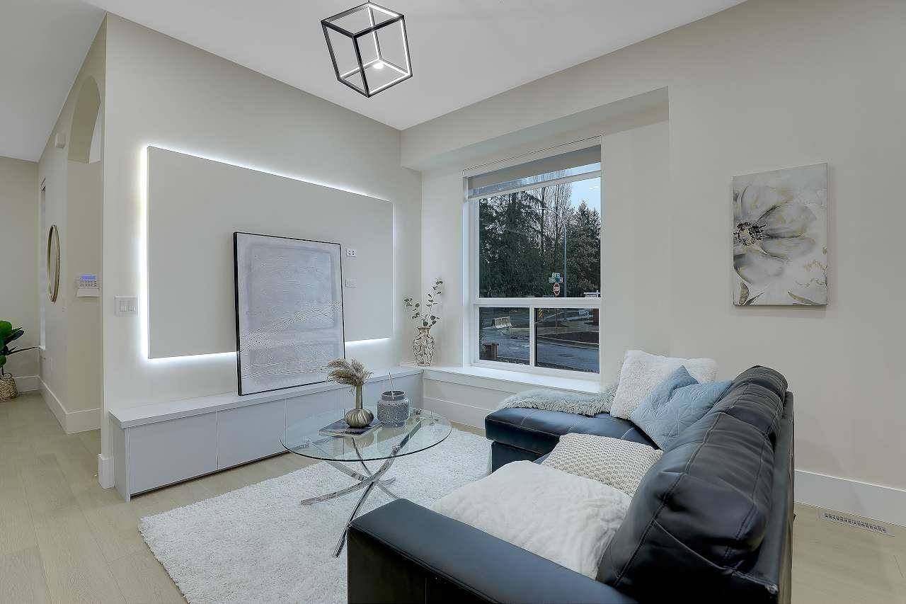 20515 74b AVE Langley, BC V2Y 1V5