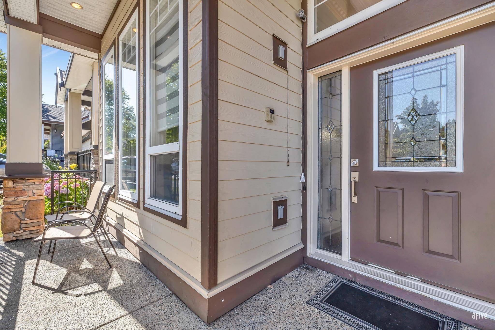 Surrey, BC V3W 1S6,13745 64a AVE