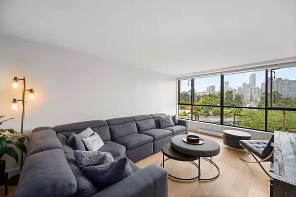 Vancouver, BC V6J 4Z3,1490 Pennyfarthing DR #309