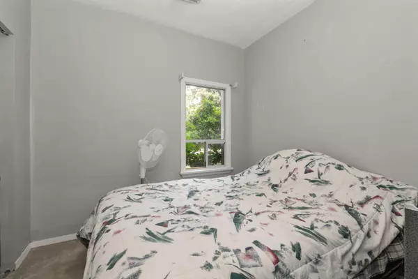 45728 Henderson AVE Chilliwack, BC V2P 2Y3