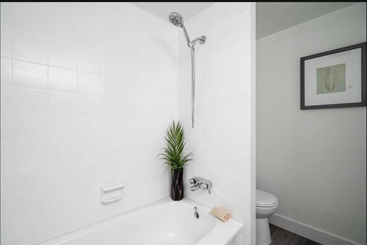 6455 Willingdon AVE #503 Burnaby, BC V5H 4E4