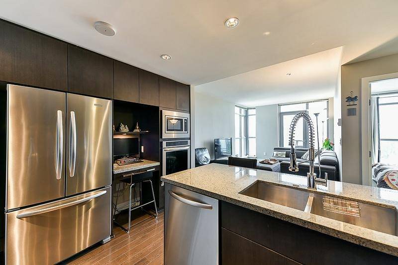Coquitlam, BC V3B 0J5,3008 Glen DR #2605