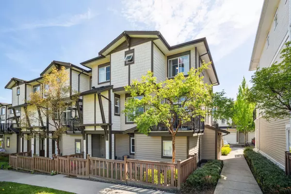 19433 68 AVE #84, Surrey, BC V4N 6M8