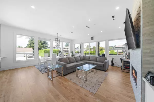 Pitt Meadows, BC V3Y 2H3,12310 189a ST