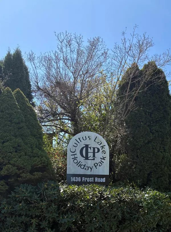 1436 Frost RD #58 Cultus Lake, BC V2R 4X8