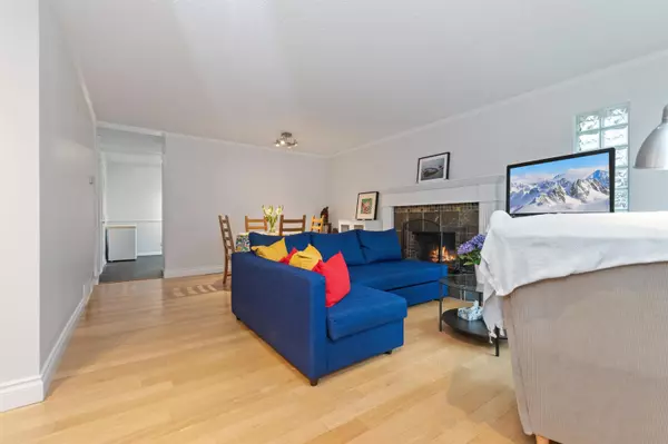 North Vancouver, BC V7H 2R8,828 Nicolum CT