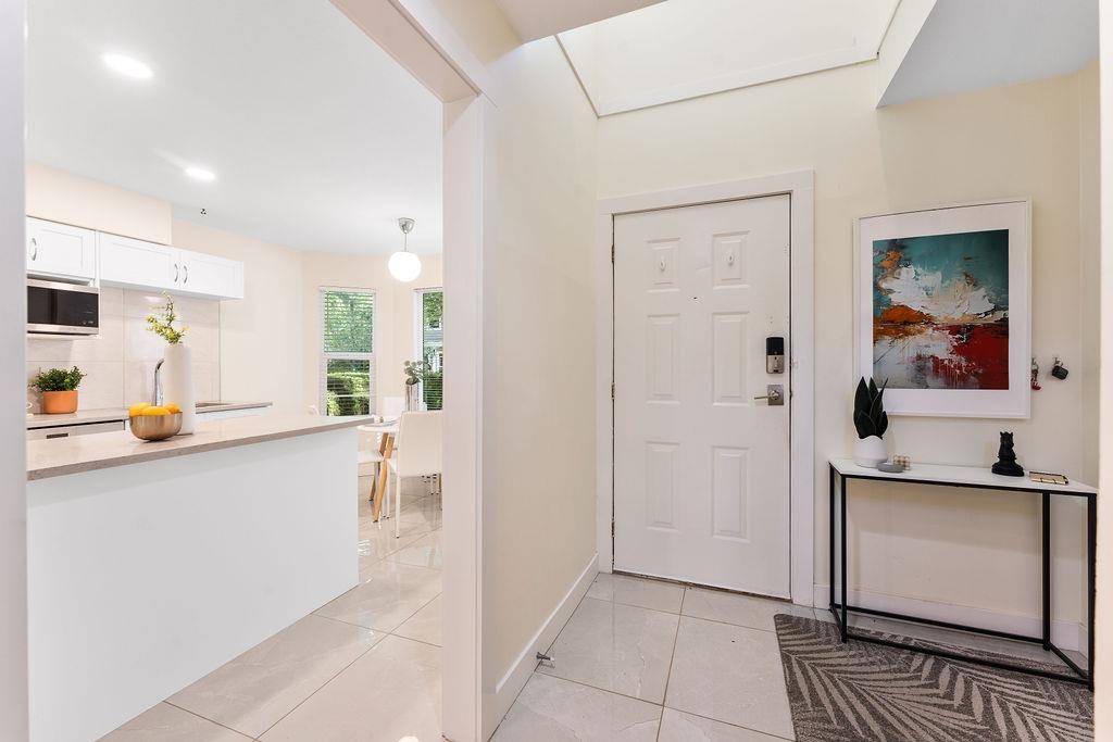 1135 Lansdowne DR #13 Coquitlam, BC V3B 7K6