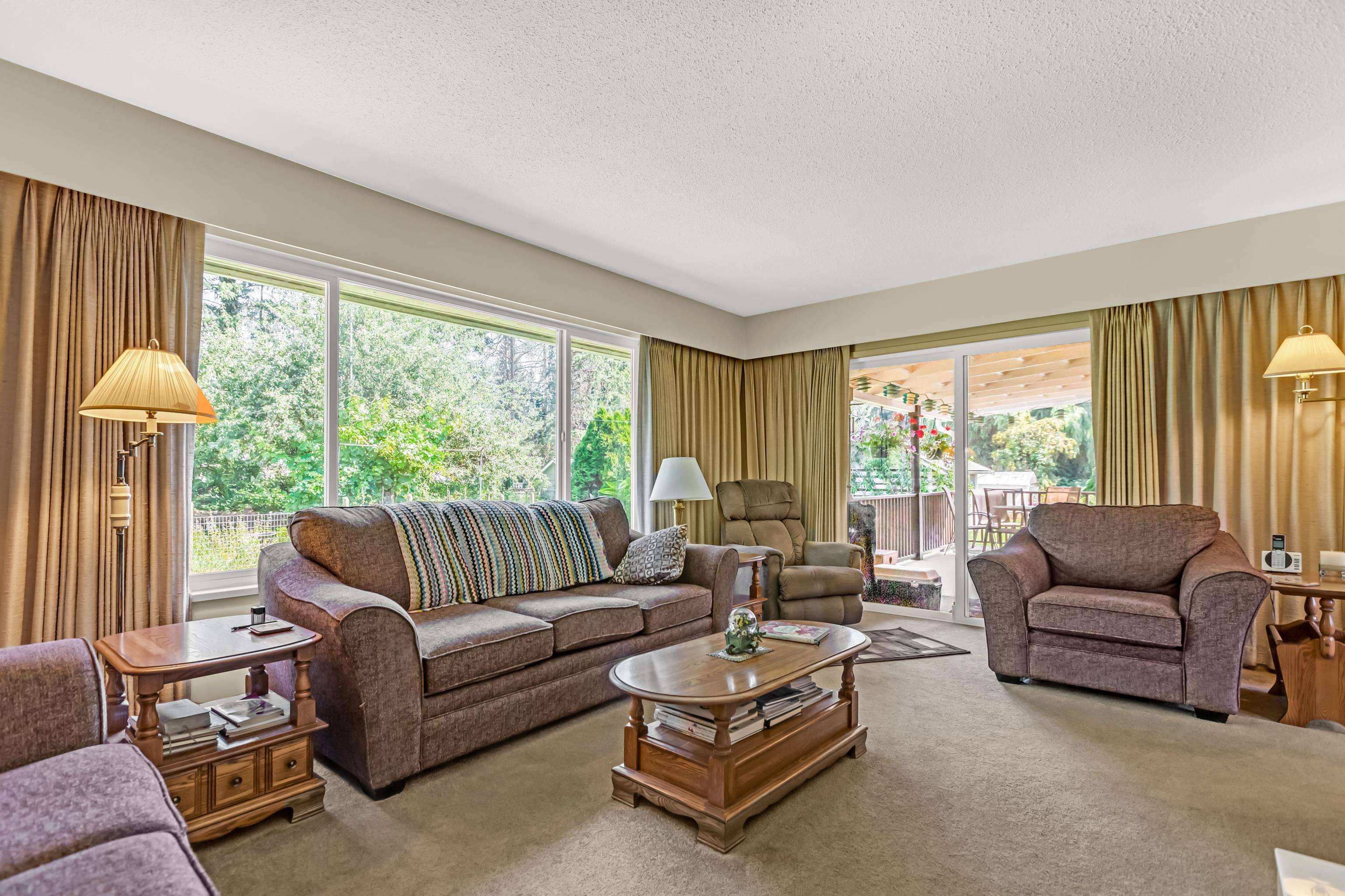 11804 232 ST Maple Ridge, BC V2X 6S9