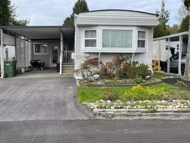 Surrey, BC V4A 4X4,1840 160 ST #180