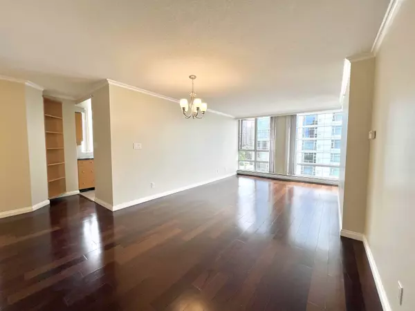 Vancouver, BC V6Z 2V2,1201 Marinaside CRES #1002