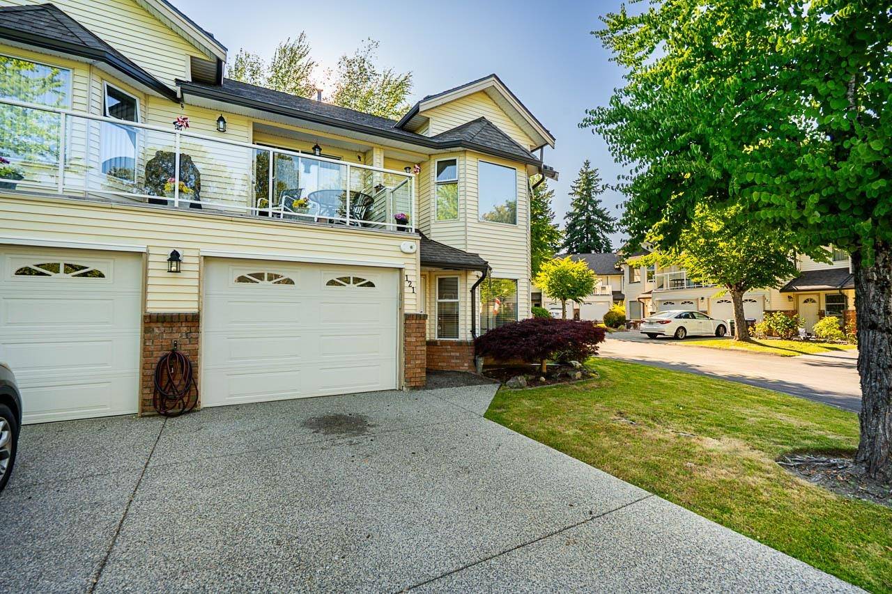 6841 138 ST #121, Surrey, BC V3W 0A7