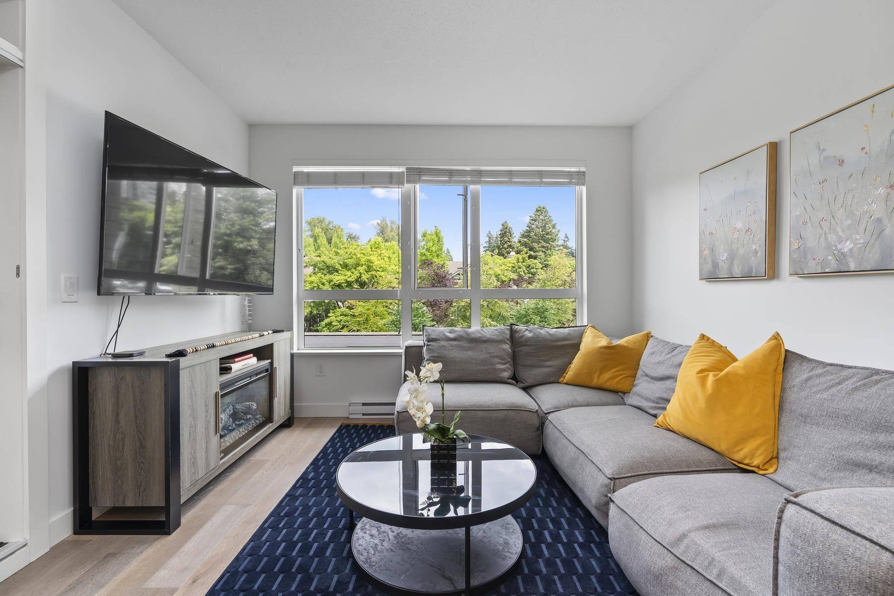 Burnaby, BC V3J 0G8,3399 Noel DR #416