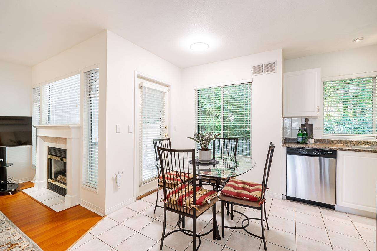 7465 Mulberry PL #36 Burnaby, BC V3N 5A1