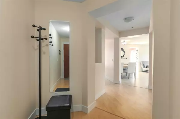 Vancouver, BC V6T 2H7,2338 Western Pkwy #303
