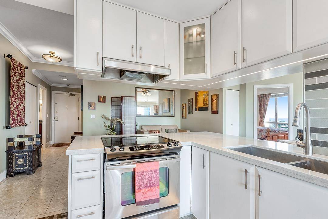 6220 Mckay AVE #1404 Burnaby, BC V5H 4M8