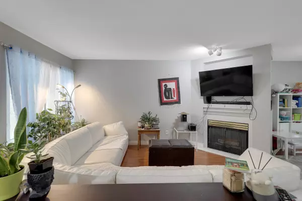 Surrey, BC V3W 2C3,13900 Hyland Road RD #411