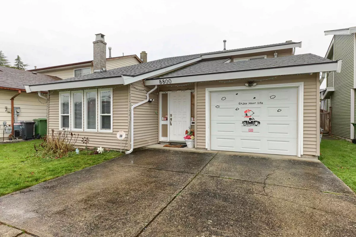 Richmond, BC V6Y 2Z9,8800 Ashby PL