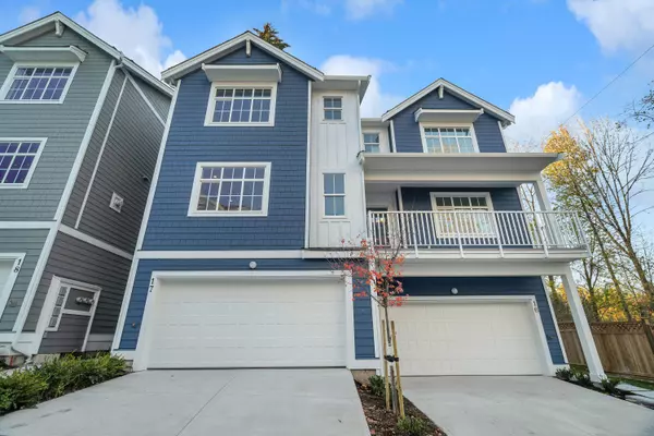 Surrey, BC V4N 6W5,9762 182a ST #13