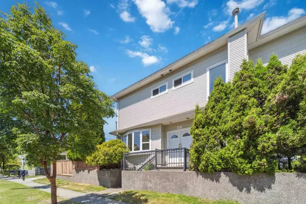 Vancouver, BC V6P 2T3,1303 W 67th AVE