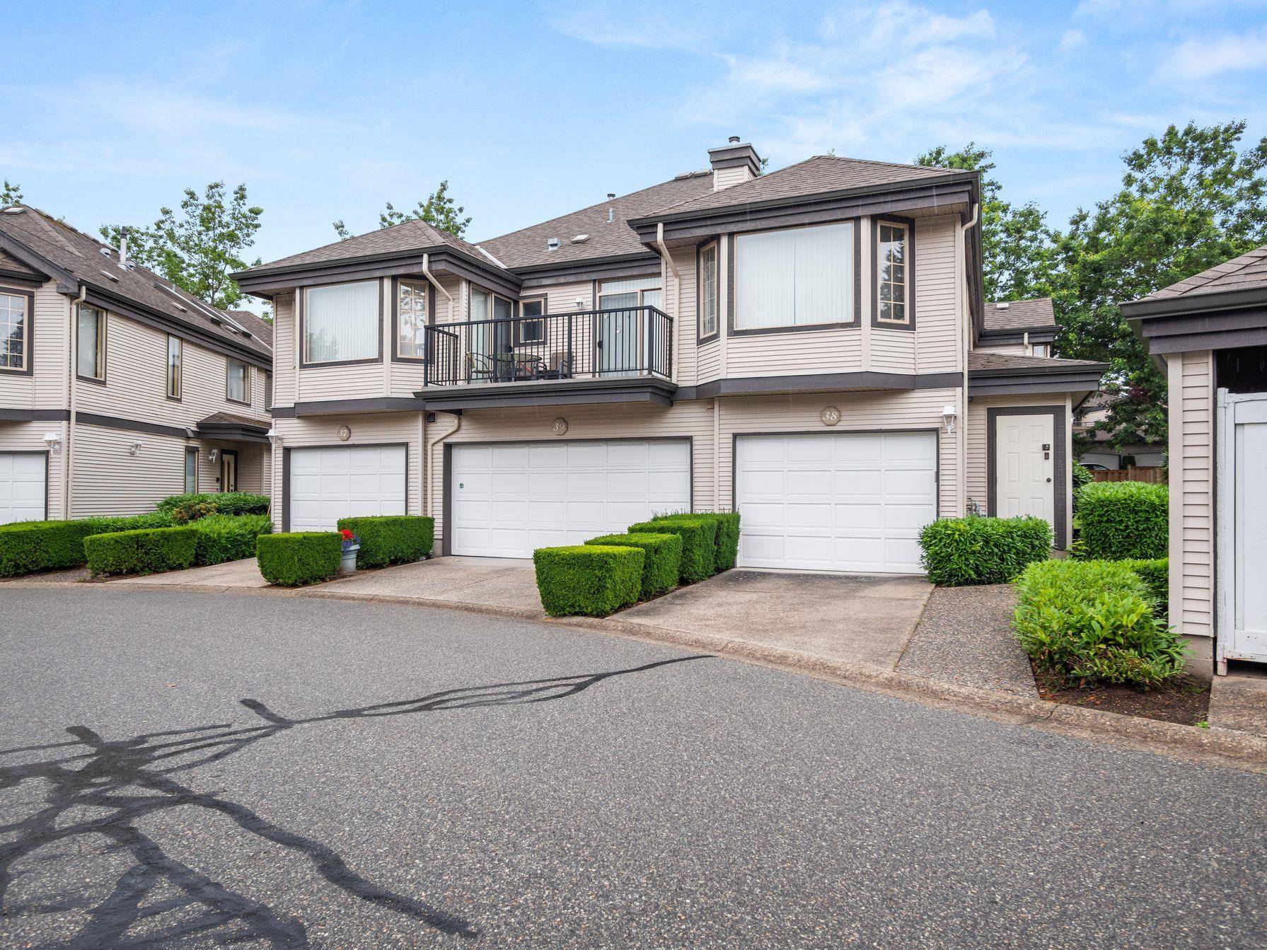 15840 84 AVE #38, Surrey, BC V4N 0W4