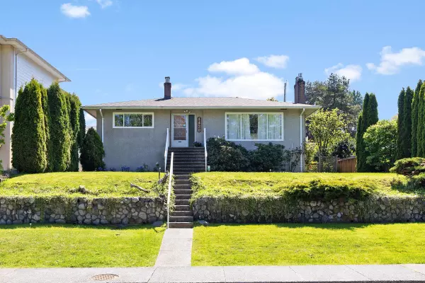 4420 Wildwood CRES, Burnaby, BC V5G 2M4