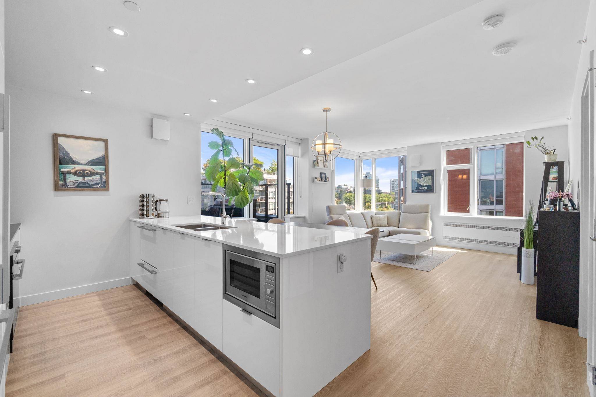 209 East 7th AVE #805, Vancouver, BC V5T 0H3