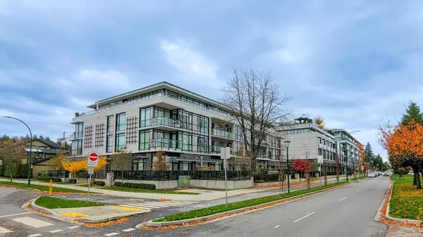 Vancouver, BC V5Y 0M5,438 W King Edward AVE #671