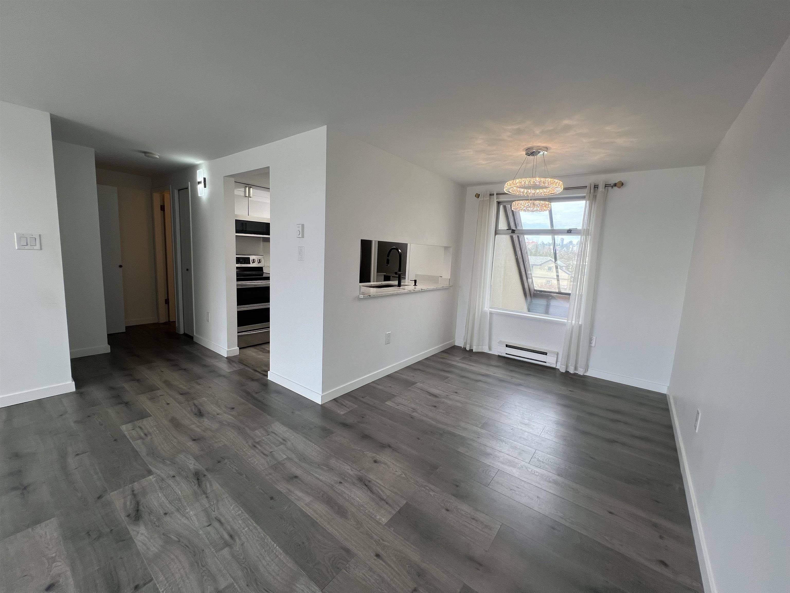 3 K De K CT #404 New Westminster, BC V3M 6B6