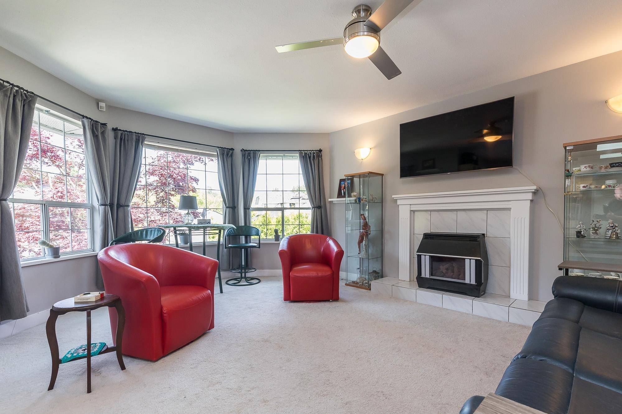 7938 Finch TER Mission, BC V2V 6J8