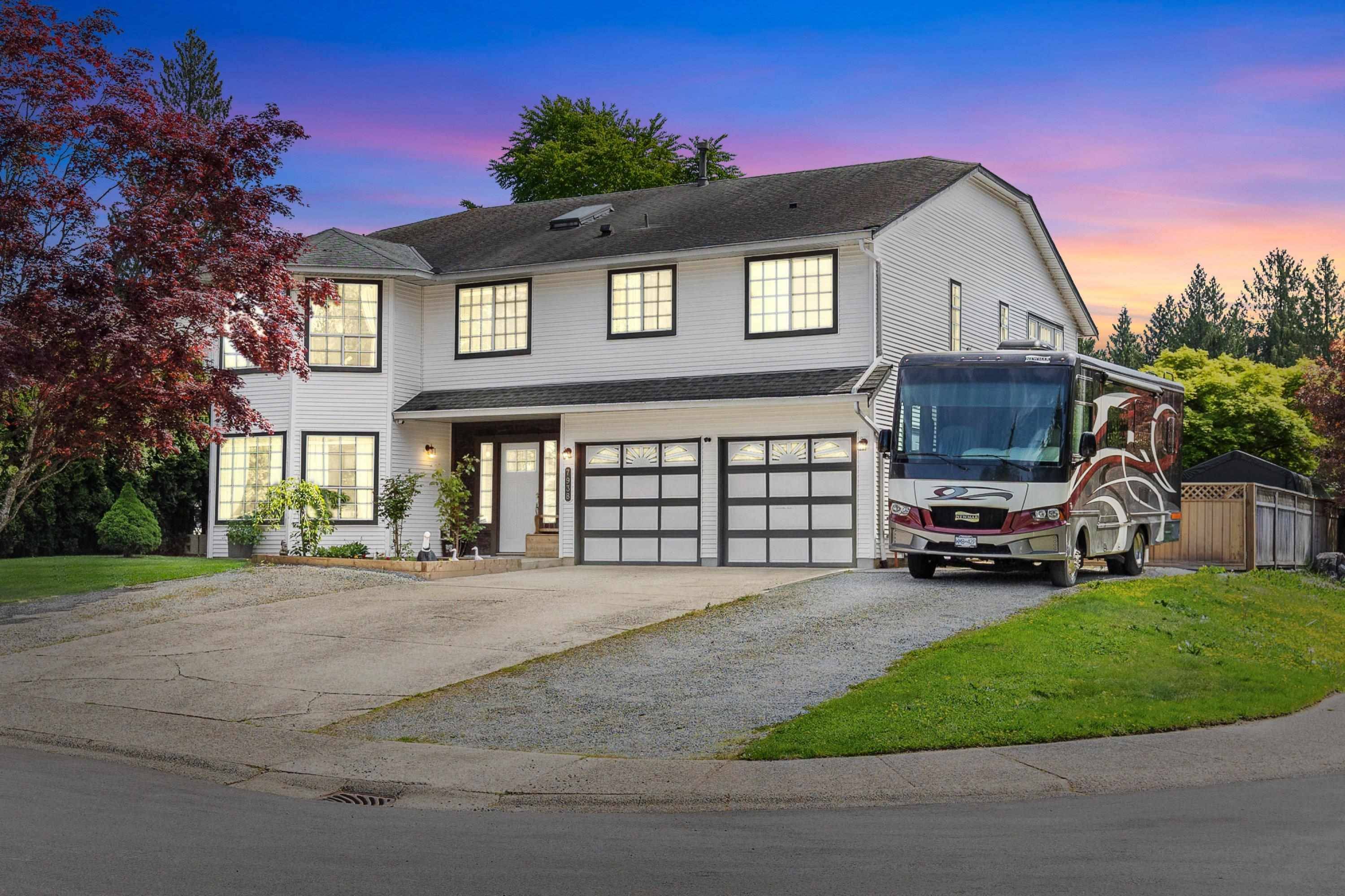 7938 Finch TER, Mission, BC V2V 6J8