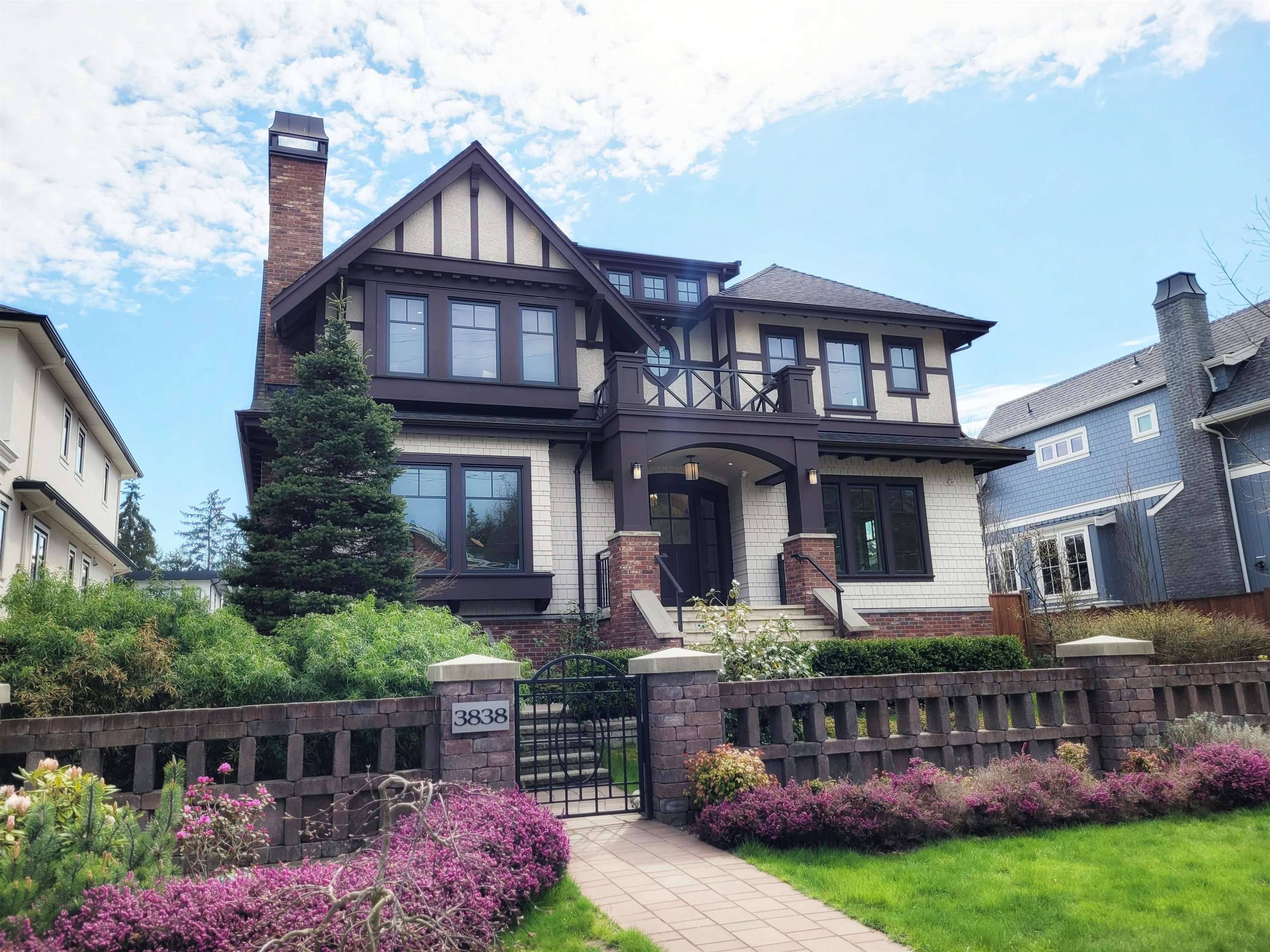 3838 W 50th AVE, Vancouver, BC V6N 3V5