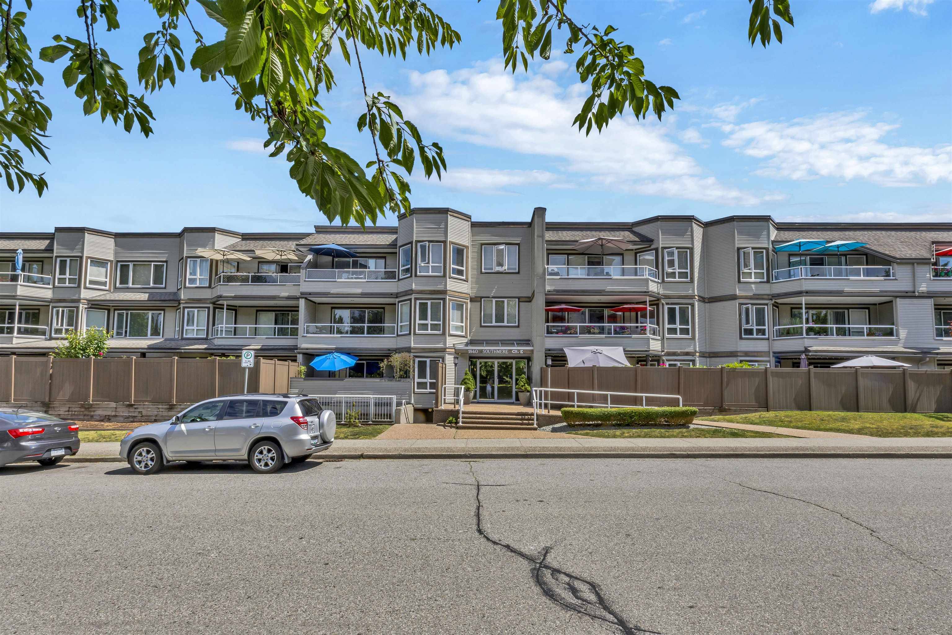 1840 E Southmere CRES #205, Surrey, BC V4A 9C5