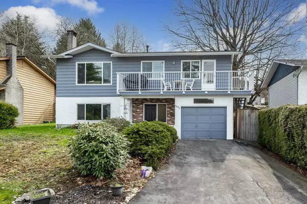 13414 113 AVE, Surrey, BC V3R 2H6