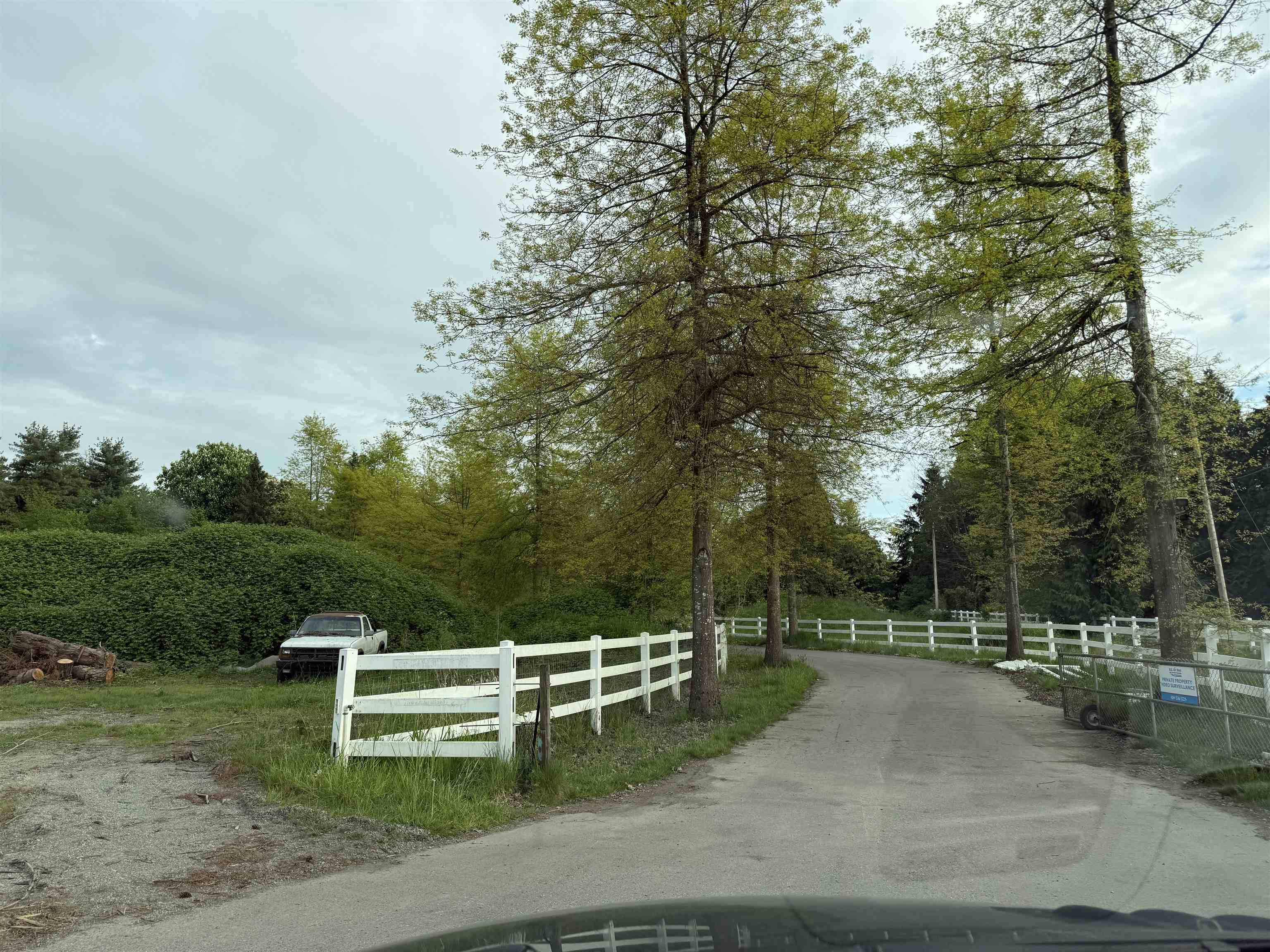 18224 32 AVE, Surrey, BC V3Z 1C6