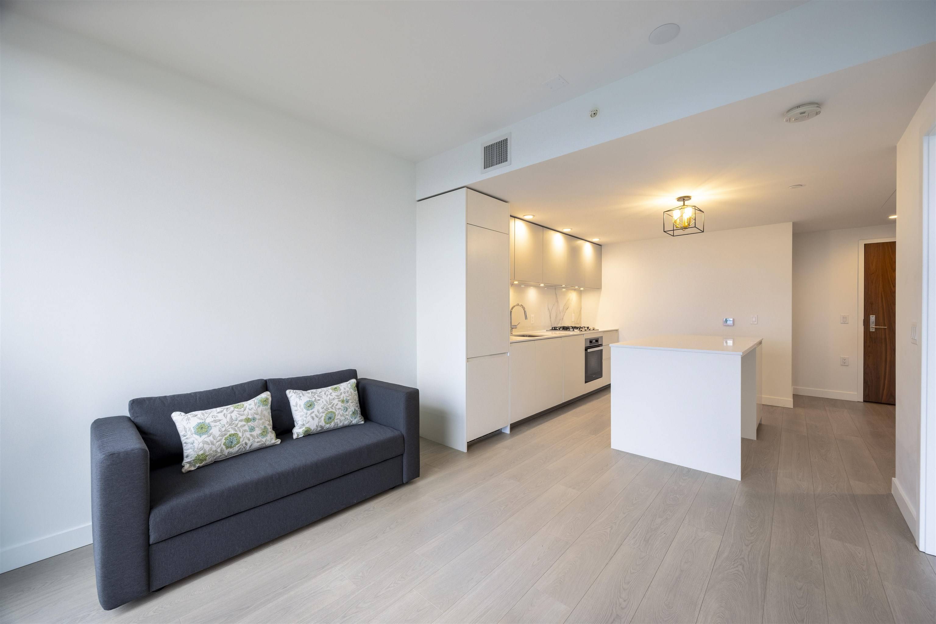 6537 Telford AVE #3408 Burnaby, BC V5H 0K9