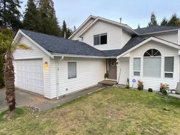 1918 Iron CT #Basement, North Vancouver, BC V7G 2P2