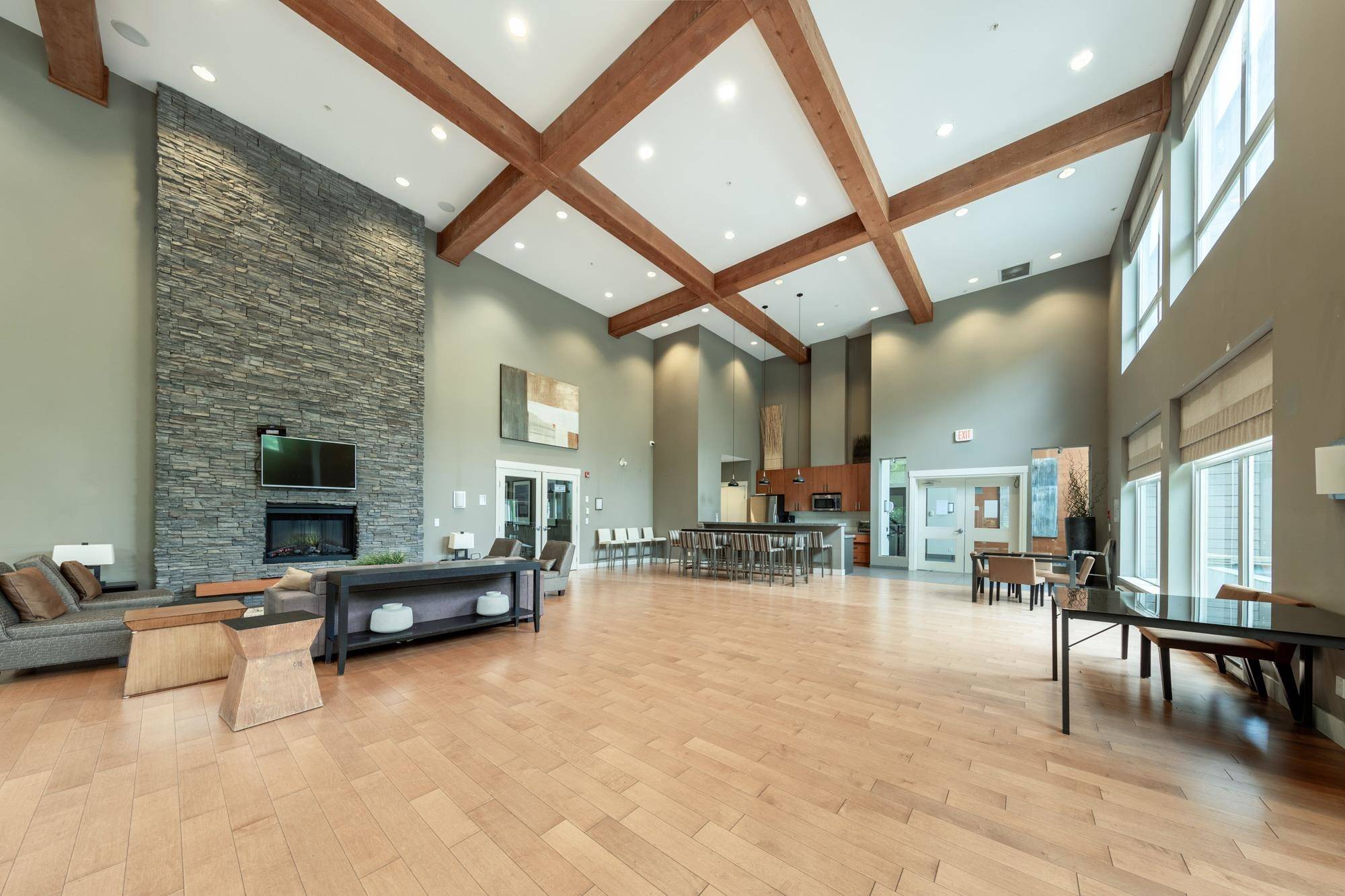 Surrey, BC V3Z 5K3,15988 26 AVE #405