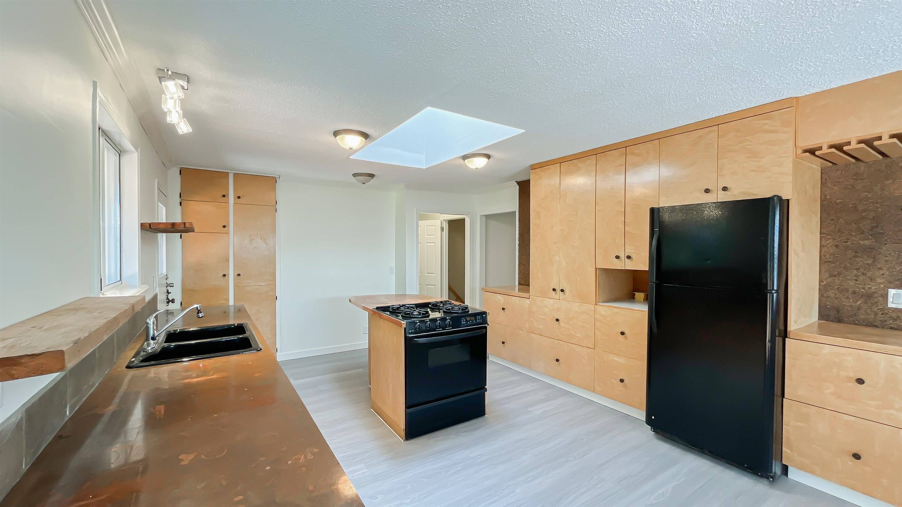 11964 Glenhurst ST Maple Ridge, BC V2X 6V6