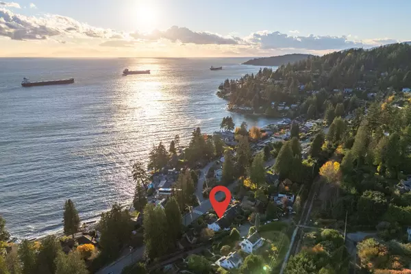 West Vancouver, BC V7V 1G5,3260 Travers AVE