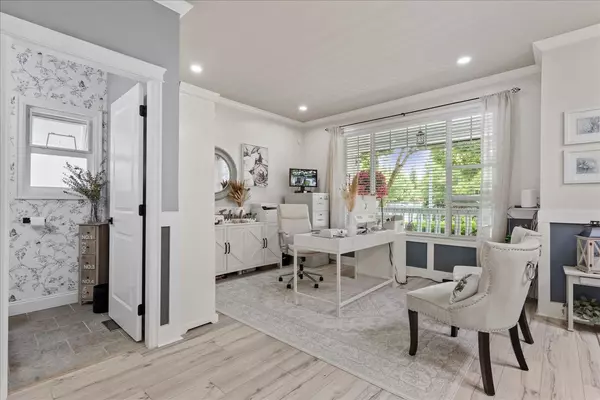 Langley, BC V2Y 0B8,21069 83 AVE