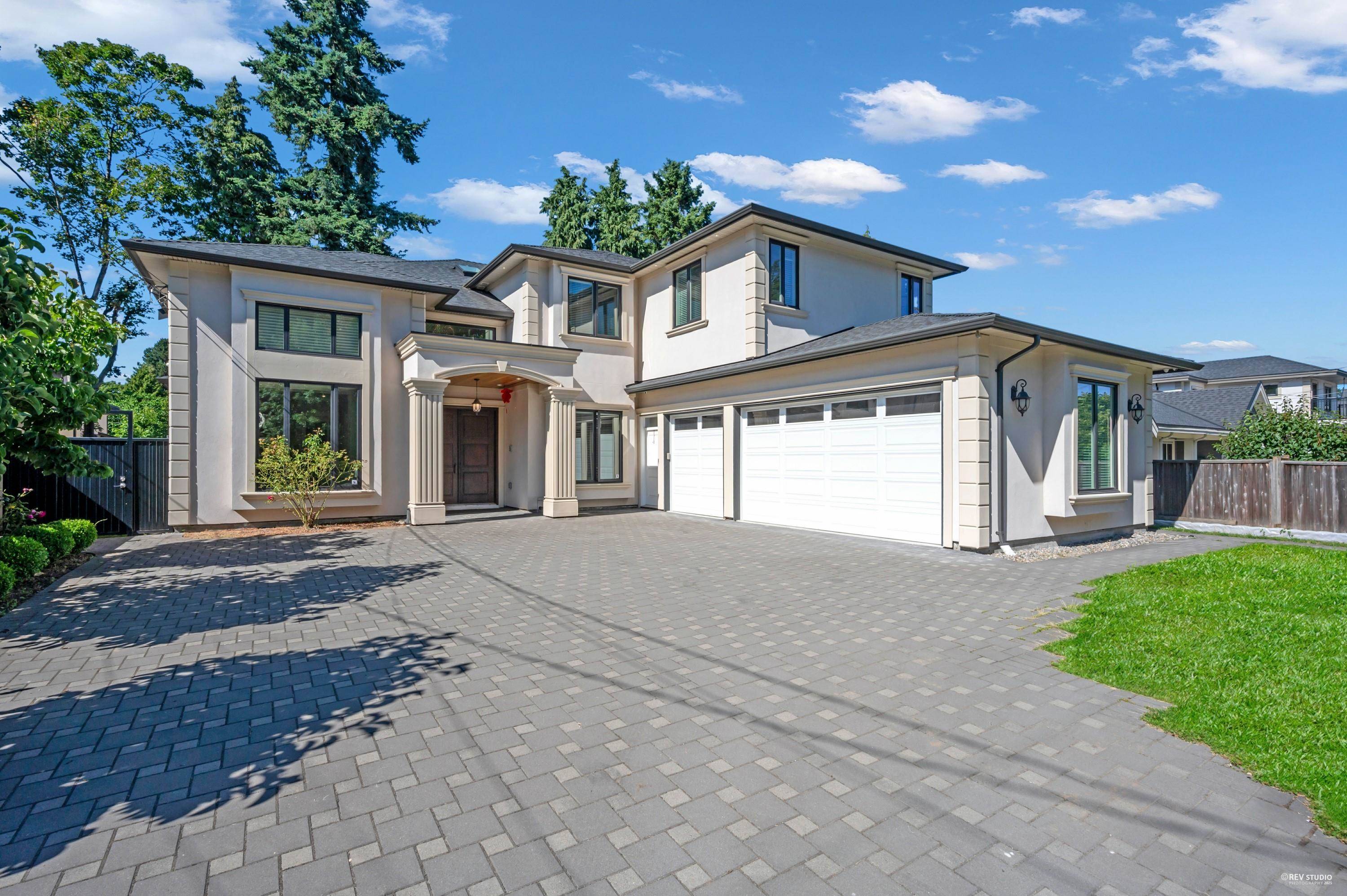 8351 Leslie RD, Richmond, BC V6X 1E4