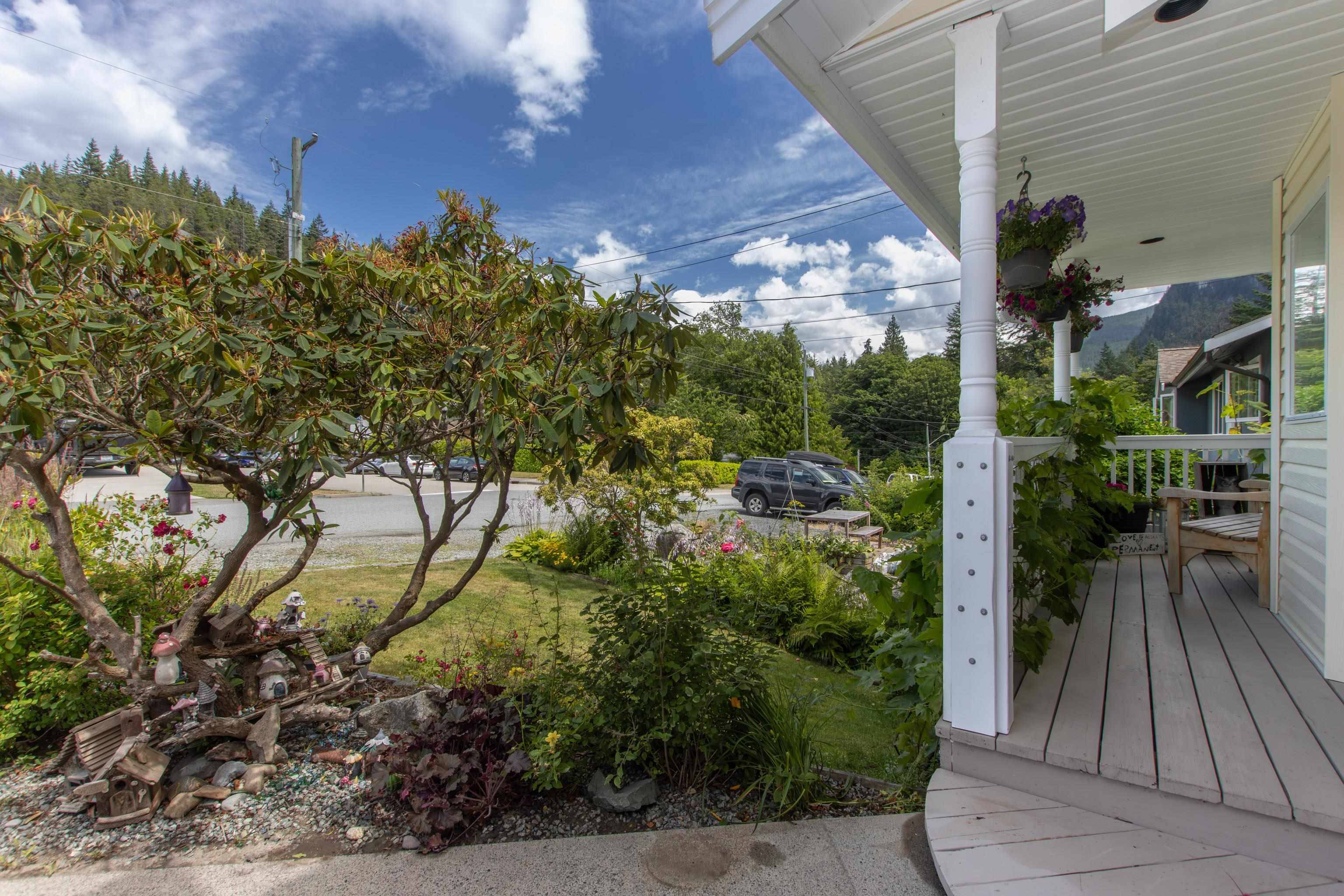 Squamish, BC V8B 0E1,1752 Vista CRES