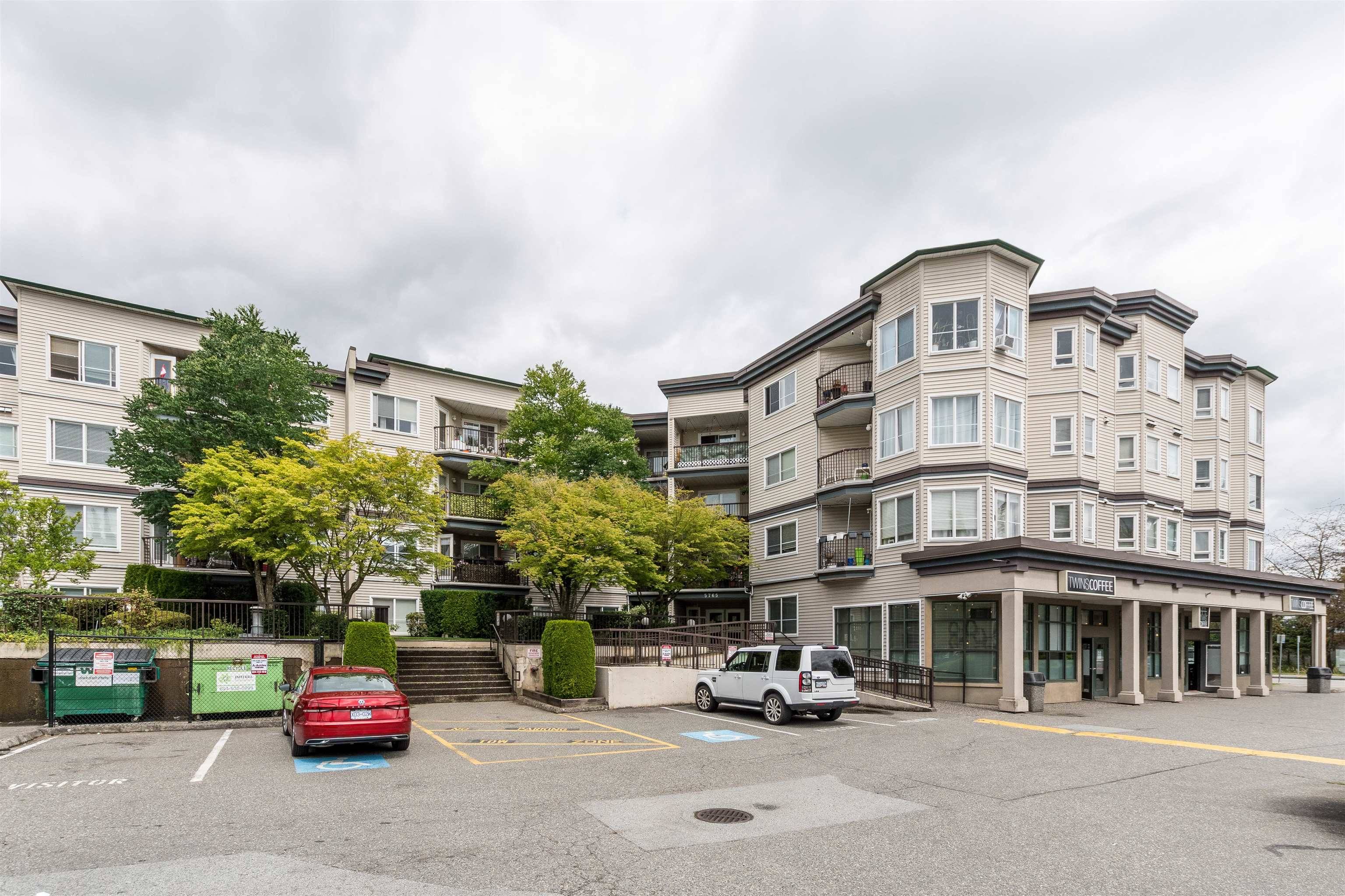 5765 Glover RD #402, Langley, BC V3A 8M8