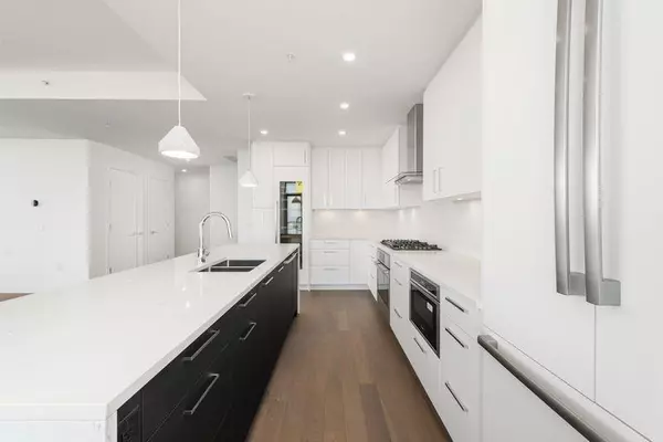 1588 Johnston ST #2503 White Rock, BC V4B 0C5