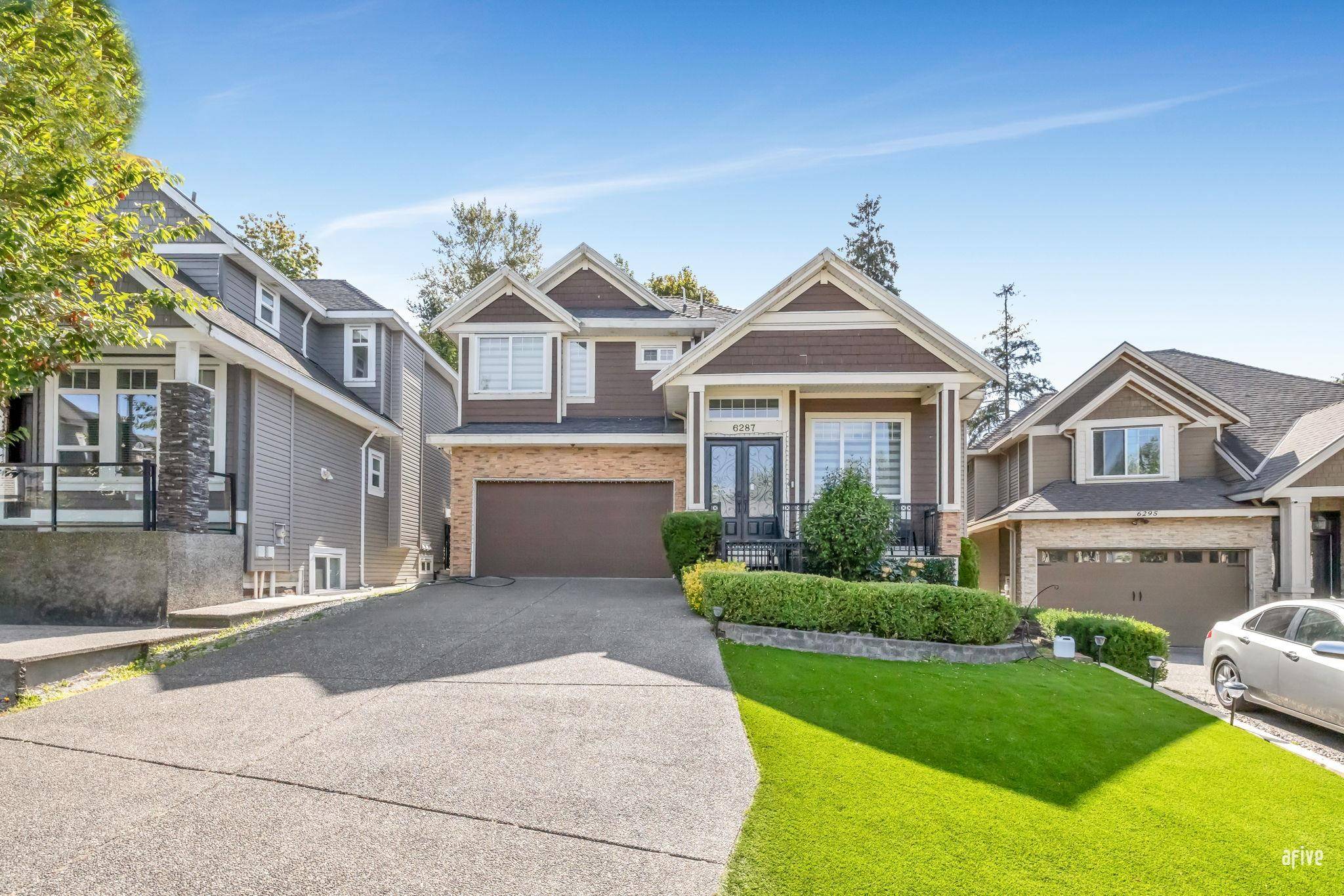 6287 148a ST, Surrey, BC V3W 2W9