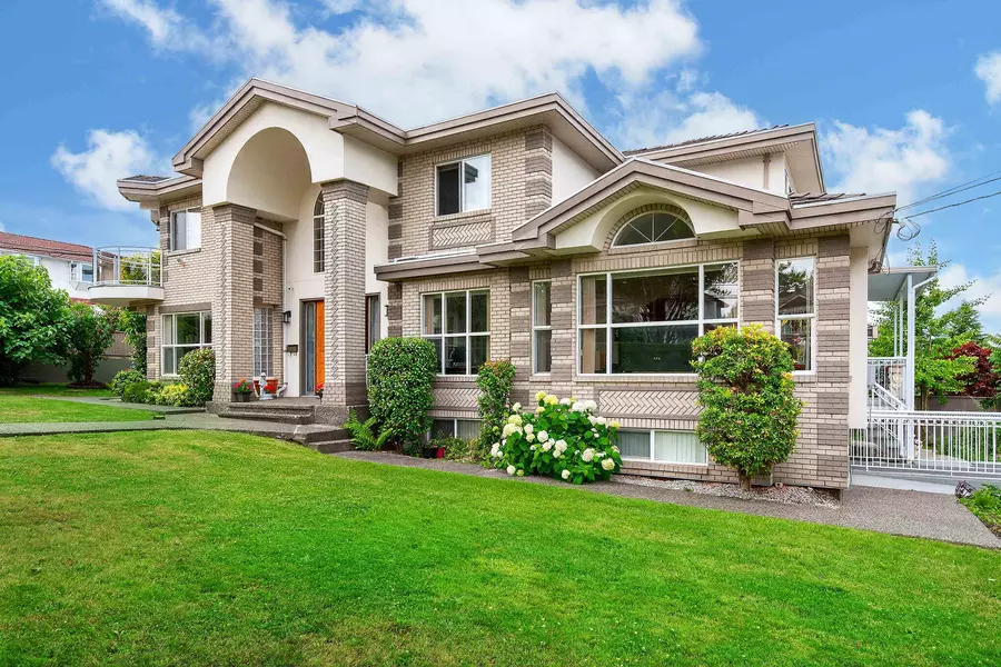 6297 Brantford AVE, Burnaby, BC V5E 2R8