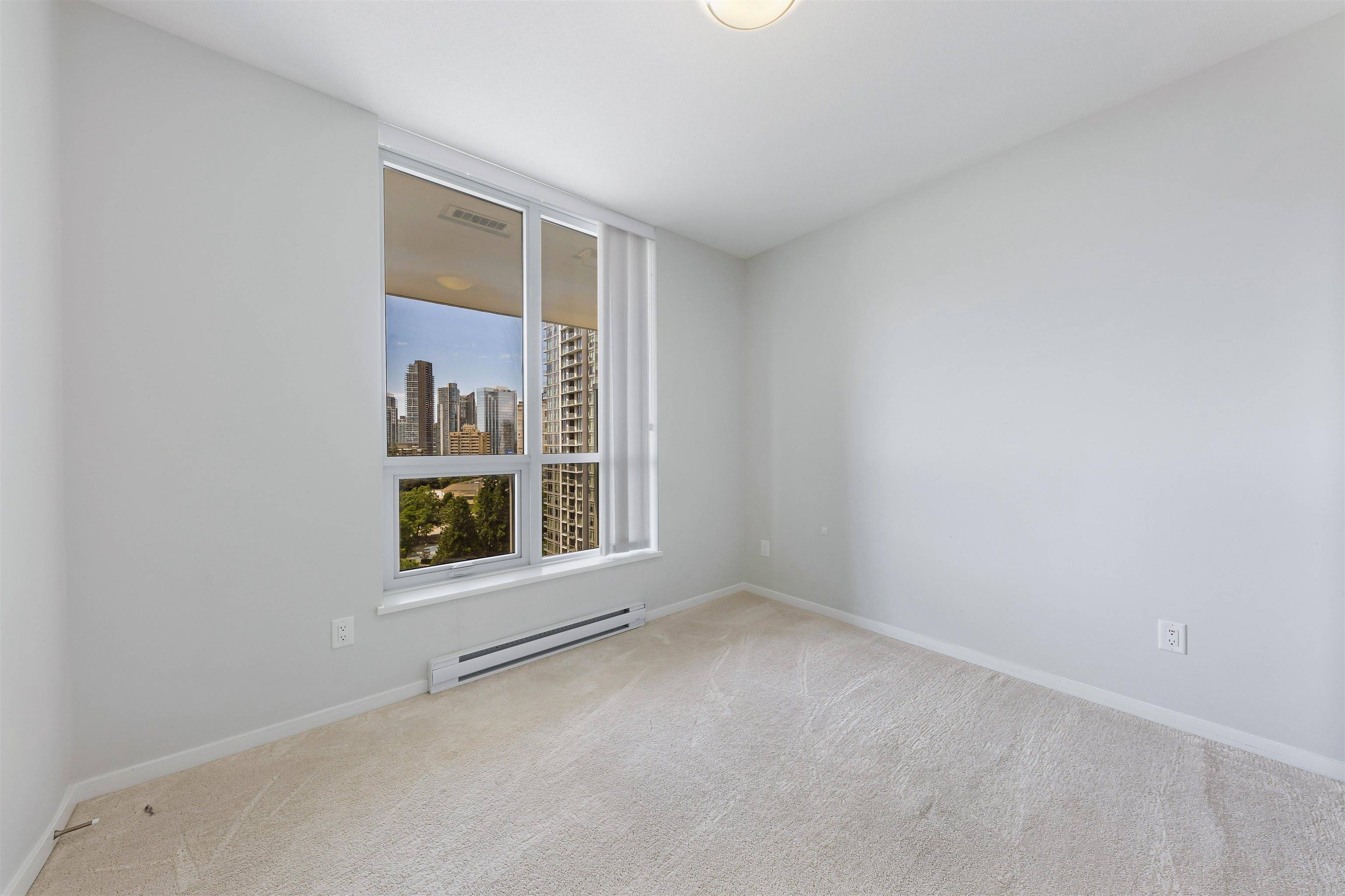 6638 Dunblane AVE #1401 Burnaby, BC V5H 0G8