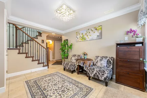Maple Ridge, BC V4R 0B7,23611 Bryant DR