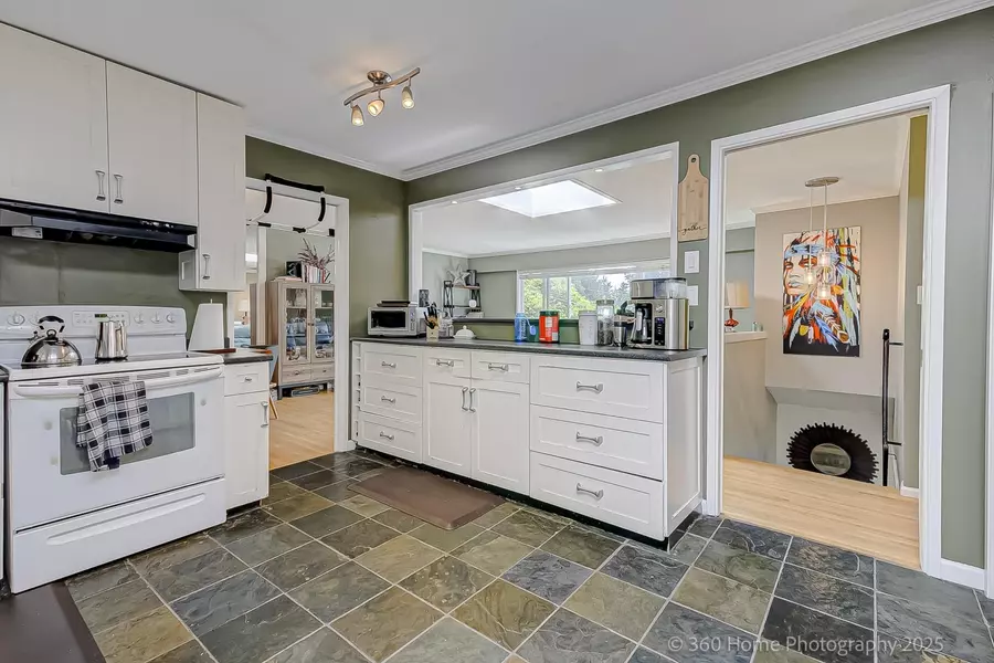 5105 8a AVE, Delta, BC V4M 1T5